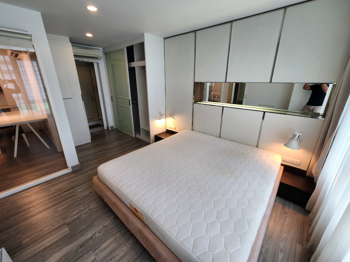 รูป **ห้องว่างครับผม คอนโดระดับ Luxury**ให้เช่าคอนโด The bangkok สาทร-ตากสิน ขนาด 52 ตรม. แต่งสวยพร้อมใช้งาน ห้องริมเป็นส่วนตัว SN609.1.162 - รูปที่ 44/63