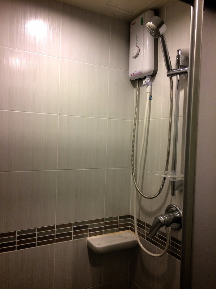 picture ðĨðĨLumpini place srinakarin huamak stationðĨðĨ - 14/15