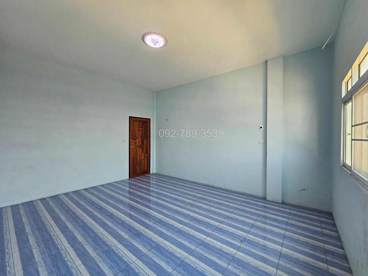 รูป ให้เช่าตึกแถวกำแพงเพชร 3 ชั้น ใจกลางตลาดนครชุม - รูปที่ 12/20