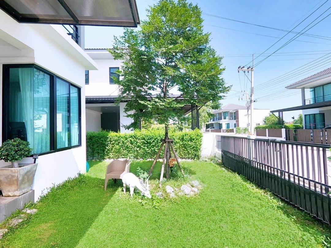 รูป บ้านเดี่ยวหลังใหญ่ แต่งใหม่ กว้างมาก หมู่บ้าน ภัทรีดา อเวนิว รังสิต-คลอง 2 (Patreeda Avenue) ถนนรังสิต-นครนายก ต.คลองสอง อ.คลองหลวง จ.ปทุมธานี - รูปที่ 3/10