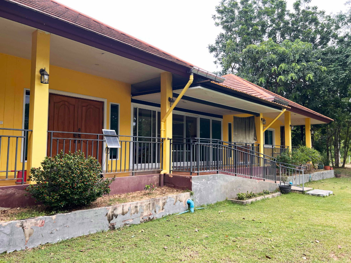picture Private Oasis: 2 Houses with Orchard & Garden on 2-1-66 Rai in Tha Yang - 7/12