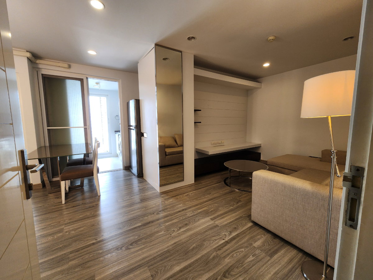 รูป **ห้องว่างครับผม คอนโดระดับ Luxury**ให้เช่าคอนโด The bangkok สาทร-ตากสิน ขนาด 52 ตรม. แต่งสวยพร้อมใช้งาน ห้องริมเป็นส่วนตัว SN609.1.162 - รูปที่ 34/63