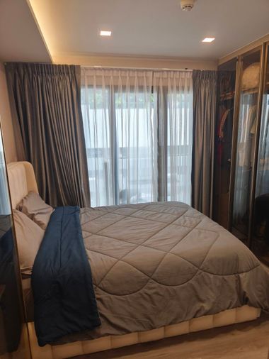Politan breeze riverside condo for rent