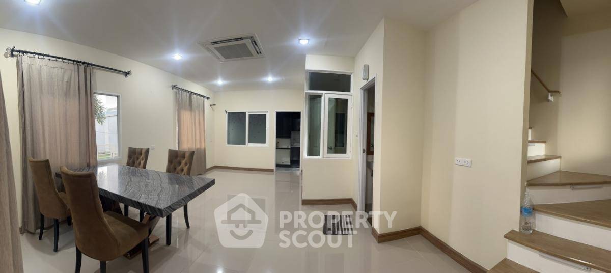 picture 4-BR Townhouse in Nong Khang Phlu (ID 1964175) - 22/34