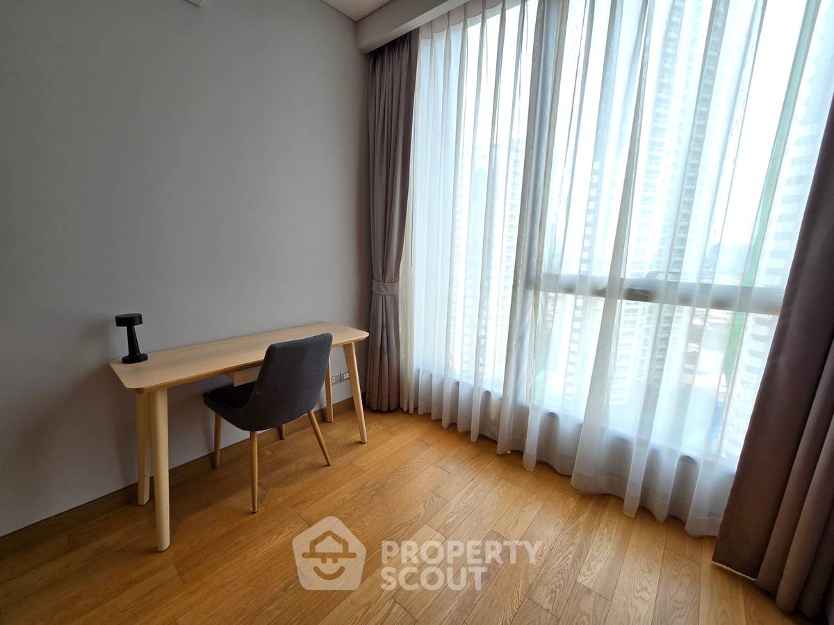 picture 2-BR Condo At The Lumpini 24, 10th Floor Near BTS Phrom Phong (ID 2725485) - 12/22