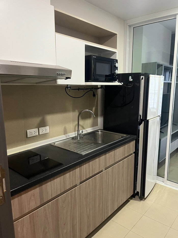 รูป ให้เช่าห้องแต่งพร้อม เฟอร์ครบ ห้องใหญ่ วิวดี ราคาถูก ใกล้ ARL และ MRT สถานีหัวหมาก - รูปที่ 9/14