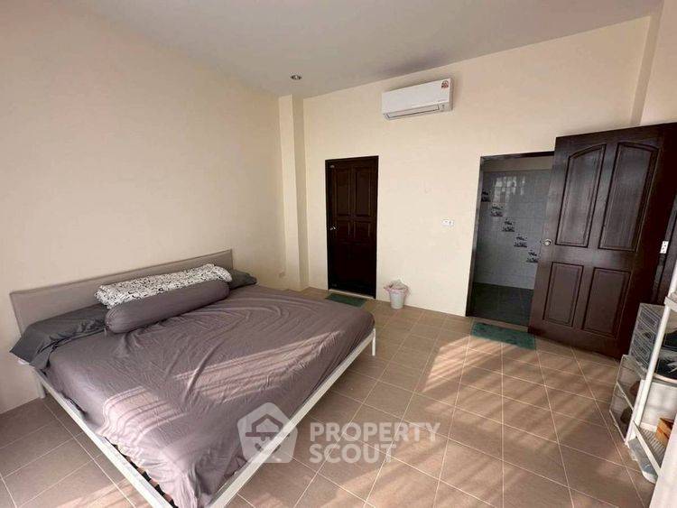 รูป บ้าน 3-ห้องนอน ใน เมืองสมุทรปราการ (ID 2973976) - รูปที่ 11/12
