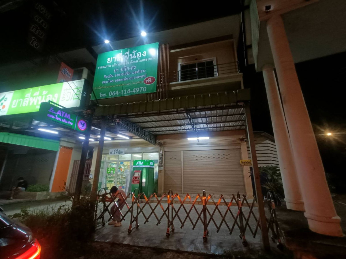 รูป ขายอาคารพาณิชย์ ห้องมุม ติดถนนวงแหวน เชียงใหม่ 38ตรว มีพื้นที่ด้านข้างใหญ่มาก เชียงใหม่  - รูปที่ 23/31