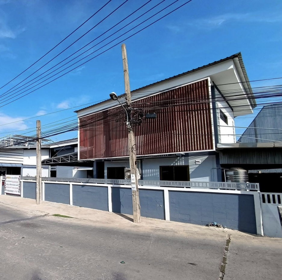 รูป ขายโรงงานโกดังเก็บของ ย่าน บางกระดี่ พระราม2 ทำเลดีมาก พร้อมใบ รง. - รูปที่ 1/4