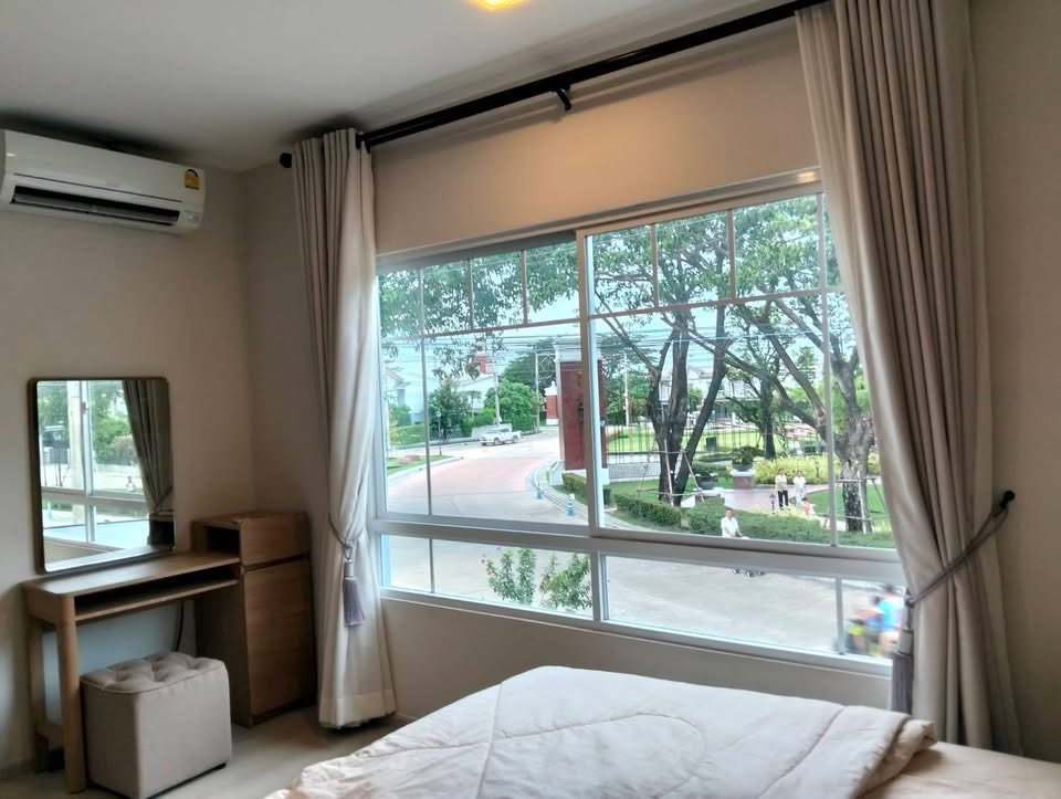 รูป ให้เช่าทาวน์โฮม 2 ชั้น หมู่บ้านอินดี้ 2 ศรีนครินทร์ ขนาดที่ดิน 23.5 ตร.วา พื้นที่ใช้สอย 122 ตารางเมตร - รูปที่ 3/15