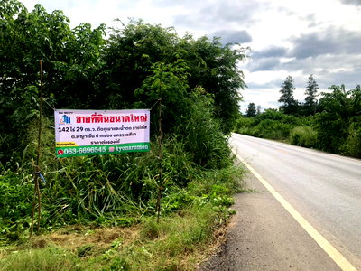 Land for sale Pak Chong Nakhon Ratchasima : Land for Sale – Prime Roadside Near Mountains & Waterfall Tha Chai Sai, Phaya Yen, Pak Chong, Nakhon Ratchasima  32 rai Price: THB 1.6 million per rai
