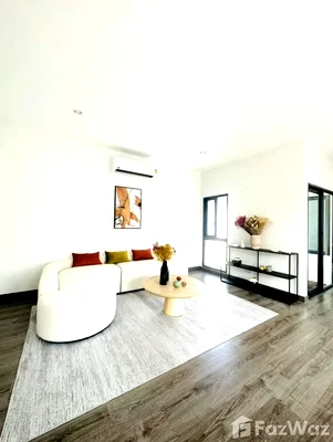 Townhouses for rent Bangkok : Baan Klang Muang Sukhumvit 77 6443836