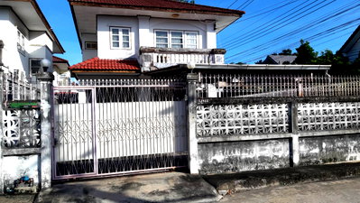 บ้านเดี่ยว กรุงเทพมหานคร : ขายด่วน บ้านเดี่ยว 50 ตร.ว. บางบอน 5 ราคาถูก ทำเลดี หมู่บ้านเพชรมณฑลกรีน