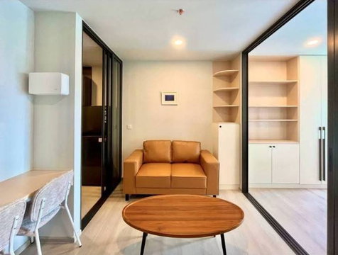 PFD-08565 Condo for rent Aspire Onnut Station , beautiful room, large size. Fully furnished, high floor, great city view, near BTS On Nut 🏙️✨