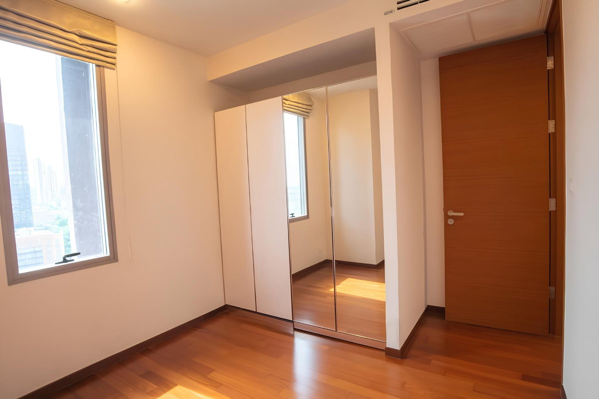 picture ✅ Condo for sale with tenant Pets allowed, near BTS Thonglor, with 24-hour shuttle service ✅ Ashton Morph 38 - 7/11