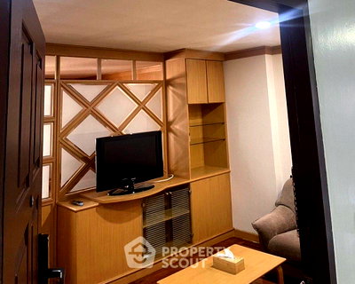 Condos for rent : 1-BR 40 Sqm Condo At 49 Suites, 3rd Floor Near BTS Thong Lor (ID 1039159)