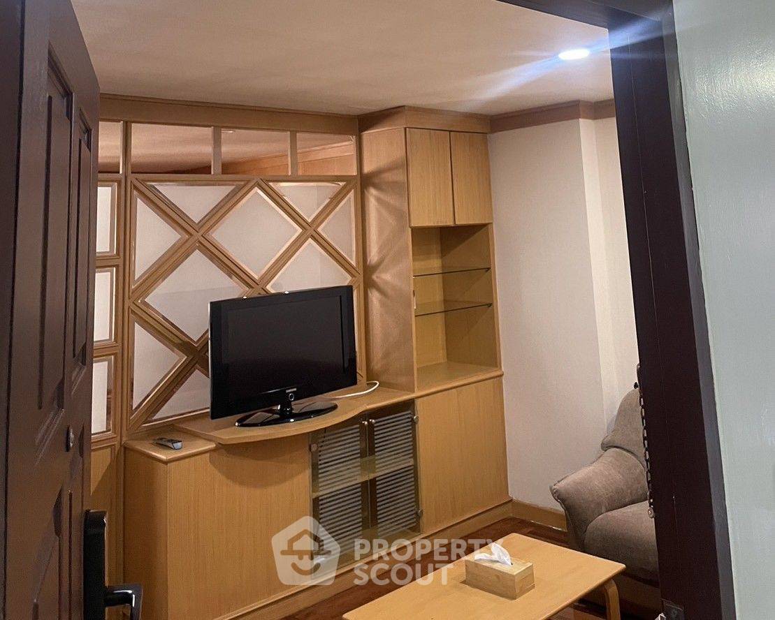 รูป คอนโด 1-ห้องนอน ที่ 49 สวีท ใกล้ BTS ทองหล่อ (ID 1039159) - รูปที่ 1/8