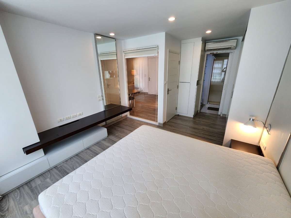 รูป **ห้องว่างครับผม คอนโดระดับ Luxury**ให้เช่าคอนโด The bangkok สาทร-ตากสิน ขนาด 52 ตรม. แต่งสวยพร้อมใช้งาน ห้องริมเป็นส่วนตัว SN609.1.162 - รูปที่ 46/63