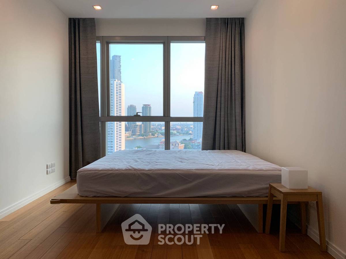 picture 2-BR Condo at The River Condominium near BTS Saphan Taksin (ID 513216) - 8/13