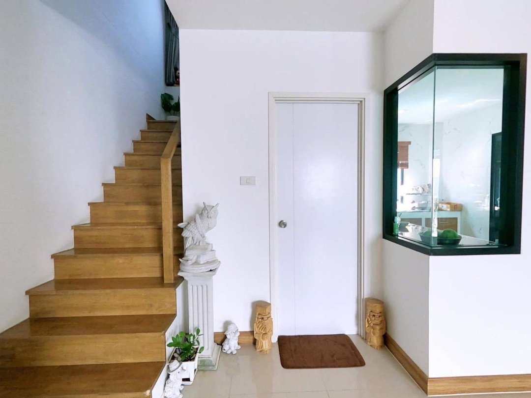 รูป บ้านเดี่ยวหลังใหญ่ แต่งใหม่ กว้างมาก หมู่บ้าน ภัทรีดา อเวนิว รังสิต-คลอง 2 (Patreeda Avenue) ถนนรังสิต-นครนายก ต.คลองสอง อ.คลองหลวง จ.ปทุมธานี - รูปที่ 7/10