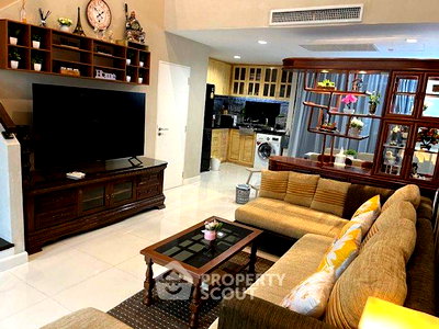Townhouses for rent Bangkok : 3-BR Townhouse at Baan Klang Muang Vibhavadi in Talat Bang Khen (ID 2448443)