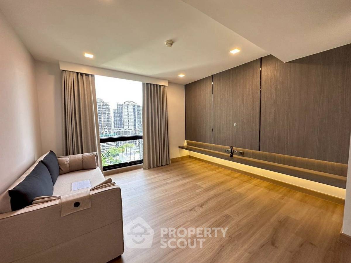 picture 3-BR Condo at Somkid Gardens Condominium near BTS Chit Lom (ID 2973984) - 9/19