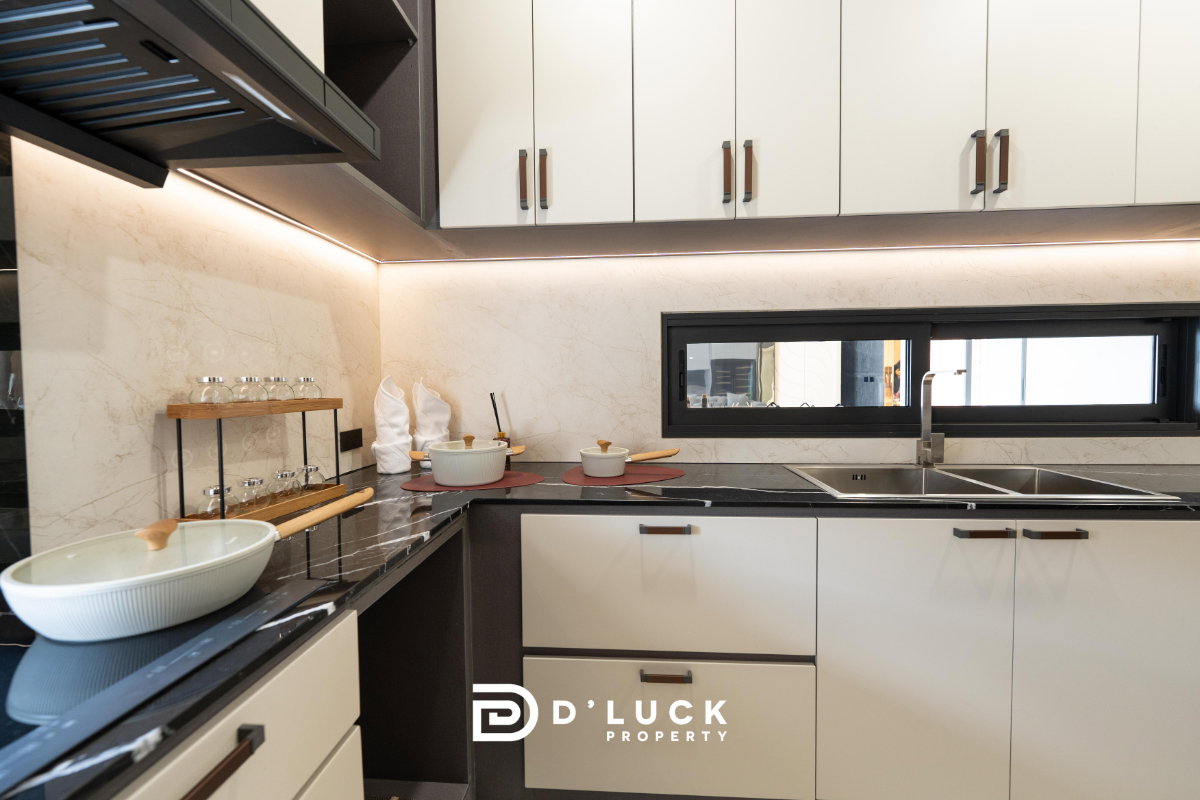 รูป ขายพูลวิลล่า Ultra-Luxury 3 ชั้น พัทยา – ทำเลห้วยใหญ่ - รูปที่ 48/49