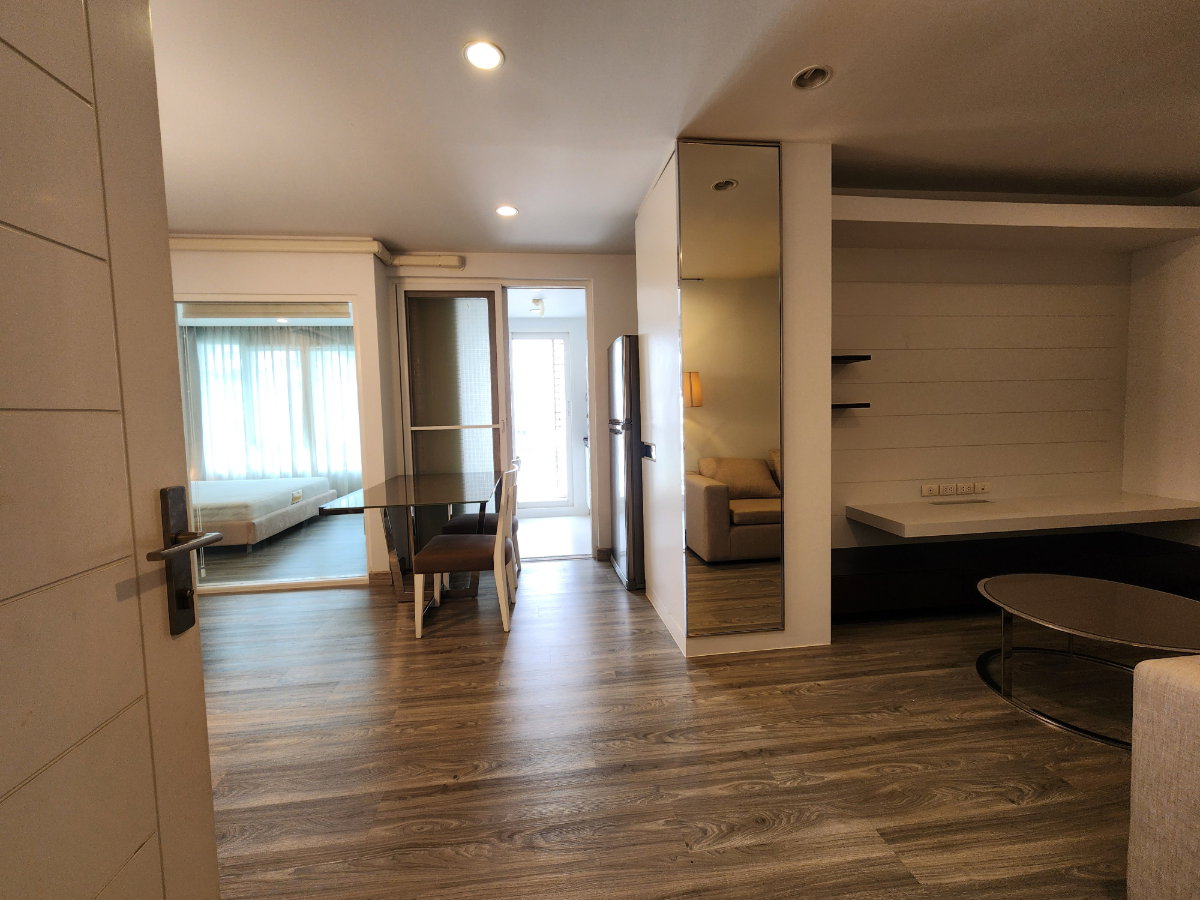 รูป **ห้องว่างครับผม คอนโดระดับ Luxury**ให้เช่าคอนโด The bangkok สาทร-ตากสิน ขนาด 52 ตรม. แต่งสวยพร้อมใช้งาน ห้องริมเป็นส่วนตัว SN609.1.162 - รูปที่ 36/63