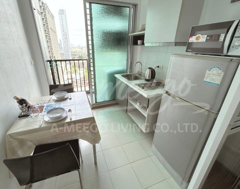 picture 15,000 The Base Sukhumvit 77 BTS Onnut contact:katk03 - 8/12