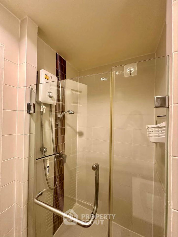 picture 2-BR Condo at Chewathai Ratchaprarop near BTS Victory Monument (ID 2855005) - 16/28