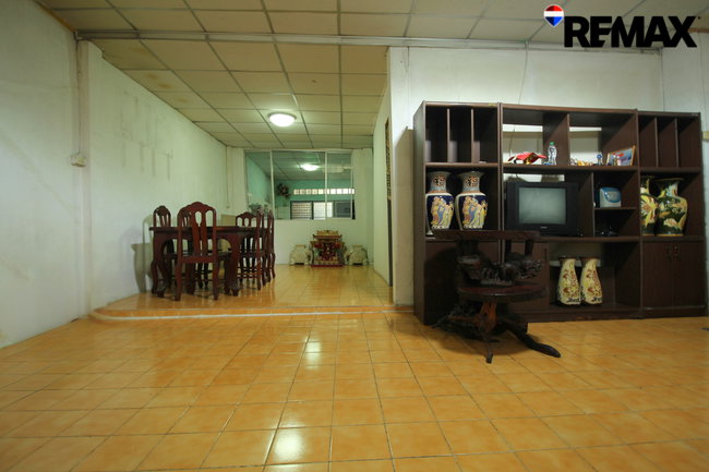 รูป ขาย บ้านแฝด กัลปพฤกษ์ หมู่บ้านอินทราวิลล่า ใหญ่กว่าบ้านเดี่ยว ต่อเติมครัว คุ้ม 36 ตรว. 2.6 ล้าน - รูปที่ 7/15