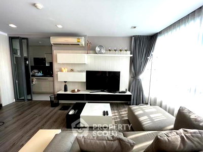 คอนโดให้เช่า : คอนโด 1-ห้องนอน ที่ เดอะ รูม สุขุมวิท 40 ใกล้ BTS ทองหล่อ (ID 426732)