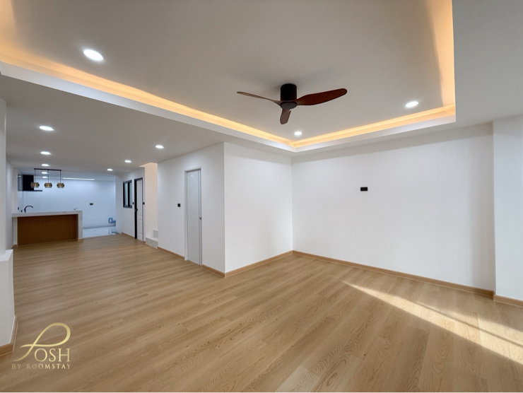 รูป บ้าน2ชั้น รีโนเวทใหม่ ทำเลวิชิต ซอยก้าวหน้า1 ในสไตล์โมเดิร์นอบอุ่น ที่ผสมผสานงานตกแต่งโทนไม้ได้อย่างลงตัว มาพร้อมระเบียงกว้าง 3ห้องนอน  - รูปที่ 20/27