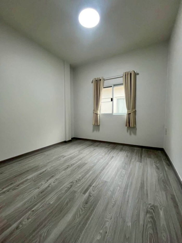 รูป ขายทาวน์โฮมรีโนเวทใหม่ ม.โกลเด้นท์เพลส เครือสหพัฒน์ ศรีราชา - รูปที่ 12/17
