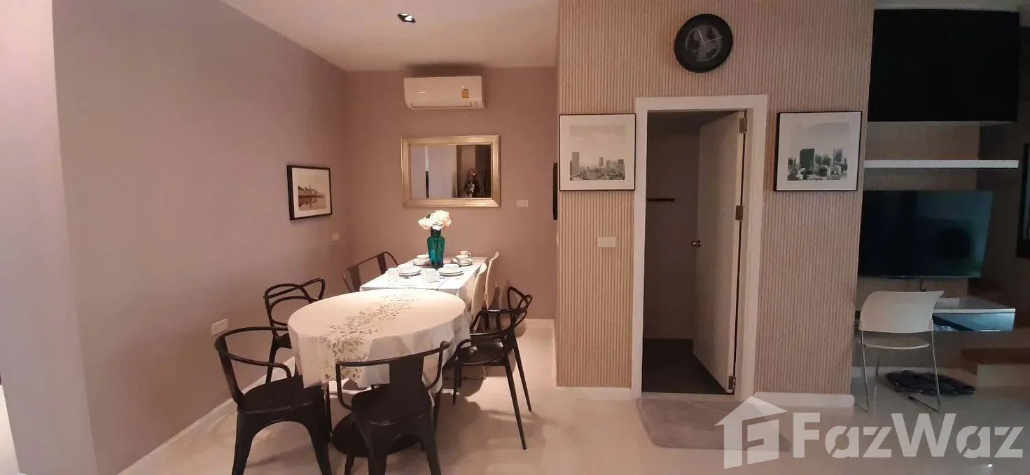 picture 3 Storey Townhome For Rent At Eigen Premium Pattanakarn 6444569 - 2/8