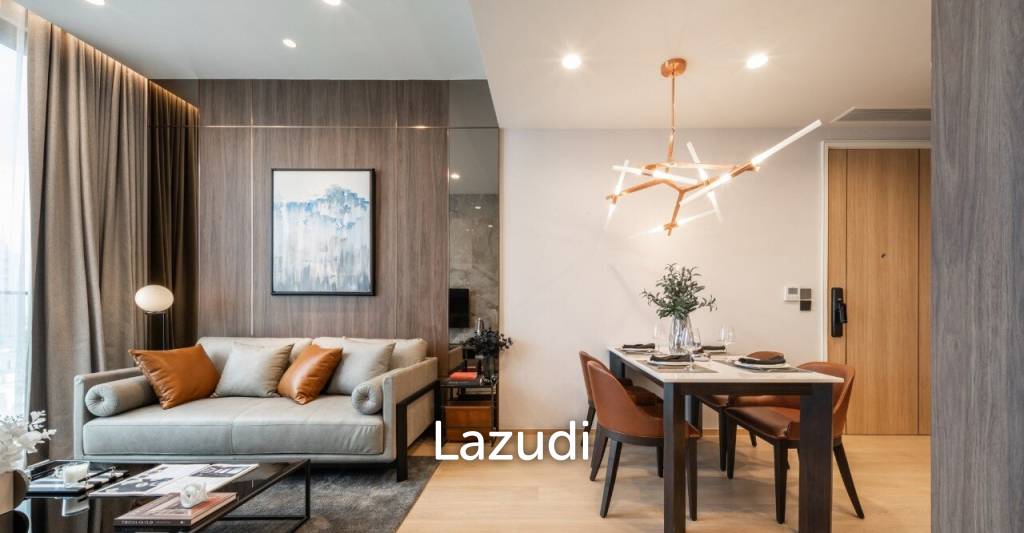 รูป 62.33 sqm high floor 2 bedroom condo at Anil Sathorn 12 Si Lom Bangkok - รูปที่ 2/10