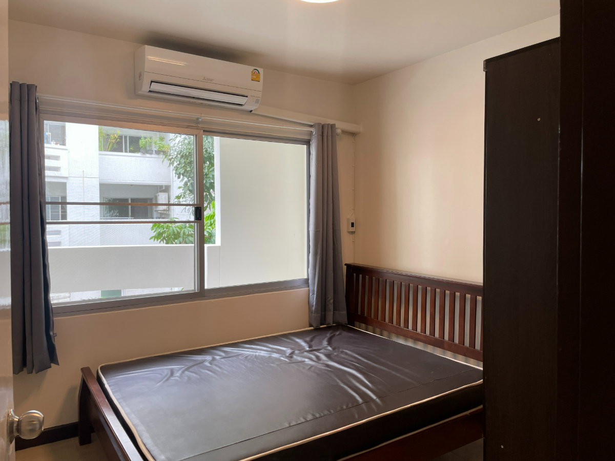 รูป คอนโดปรับปรุงใหม่ 2 ห้องนอน แอร์ 3 ตัว ใกล้ มจธ - รูปที่ 2/6