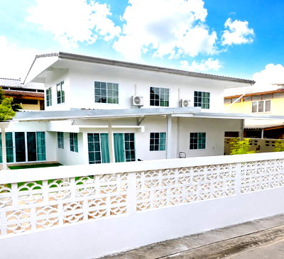 Houses for rent Bangkok : 🏡 House for Rent, Sri Burapha 6 | 📍Near NIDA–RAIS–The Mall Bangkapi 🌿 Call/Line: 097-198-9041