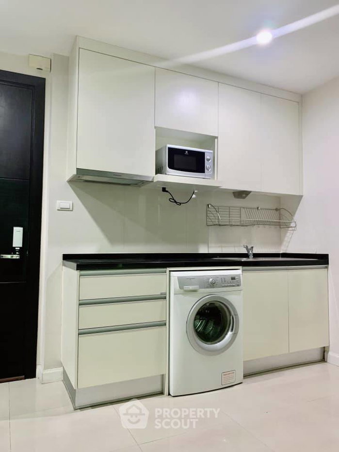 รูป คอนโด 1-ห้องนอน ที่ โอทู ฮิป คอนโดมิเนียม ใกล้ BTS เพลินจิต (ID 659135) - รูปที่ 7/9