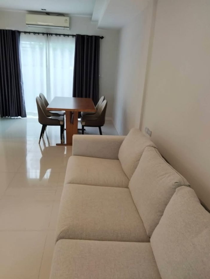 รูป ให้เช่าทาวน์โฮม 2 ชั้น หมู่บ้านอินดี้ 2 ศรีนครินทร์ ขนาดที่ดิน 23.5 ตร.วา พื้นที่ใช้สอย 122 ตารางเมตร - รูปที่ 8/15
