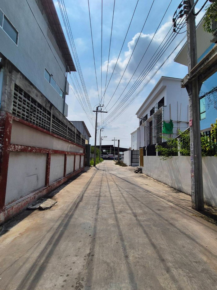 picture Warehouse near government complex Chaengwattana road - 7/17