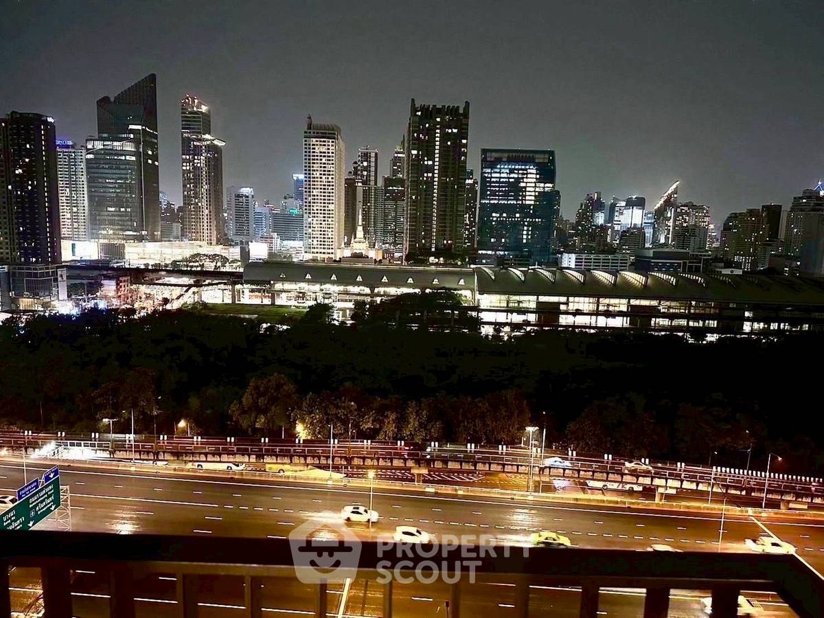 รูป คอนโด 1-ห้องนอน ที่ ไลฟ์ อโศก ไฮป์ ใกล้ ARL มักกะสัน (ID 2392013) - รูปที่ 3/8