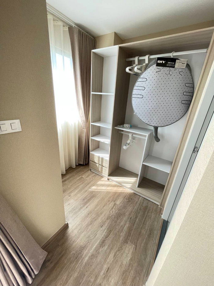 รูป คอนโด​ใหม่น่าอยู่​ #เสนาคิทท์เพชรเกษม120รูปแบบ​ 1 ห้องนอน​   💁 digital door lock. ตาข่ายกันนก, 🕊️ เครื่องซักผ้า, 7,500 บ.  - รูปที่ 5/9