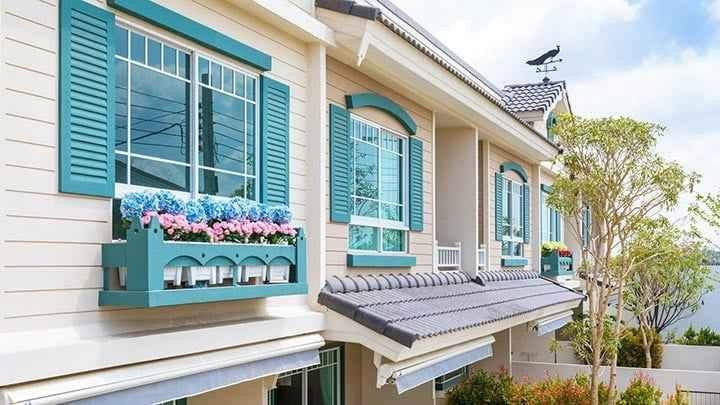 picture fully furnished and ready to move in! Indy2 Bangna Km.7 - 10/10