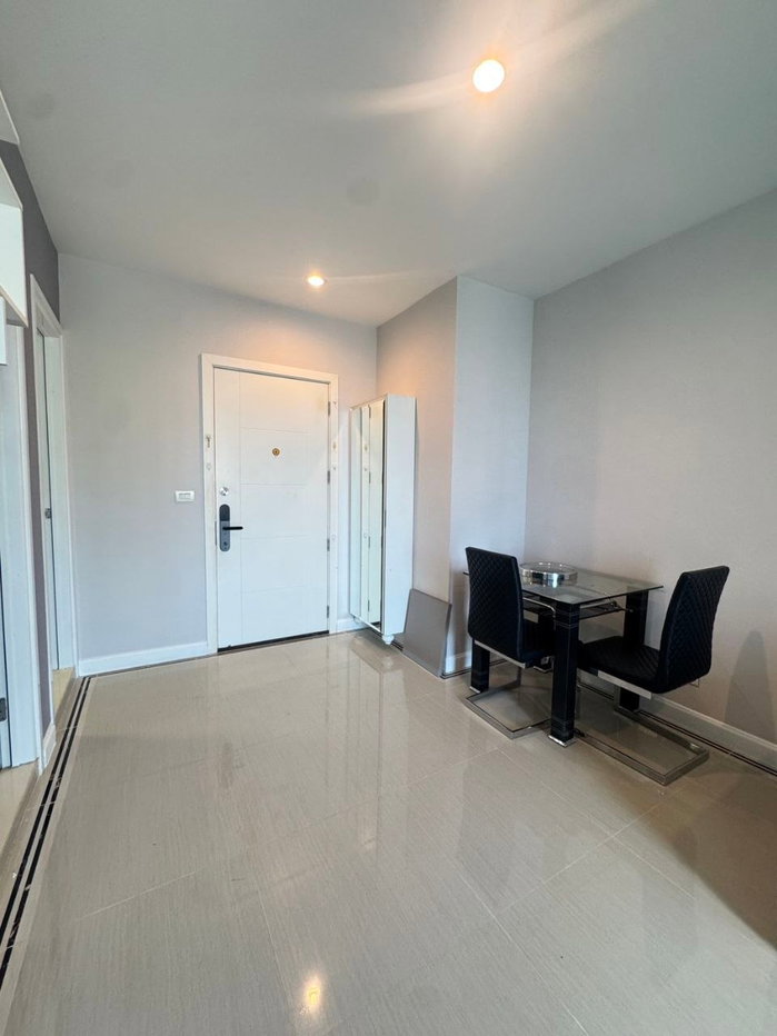 picture Room For Rent TC Green Condominium - 11/21