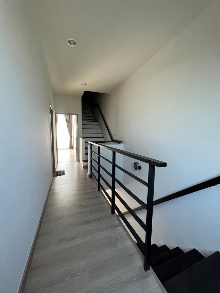 รูป 🏡✨ ให้เช่าโฮมออฟฟิศ 4 ชั้น — Premium Place พหลโยธิน–รามอินทรา 📍 ทำเลศักยภาพ ติดถนนเทพรักษ์ ใกล้รถไฟฟ้าสายสีเขียว และทางด่วน - รูปที่ 10/13