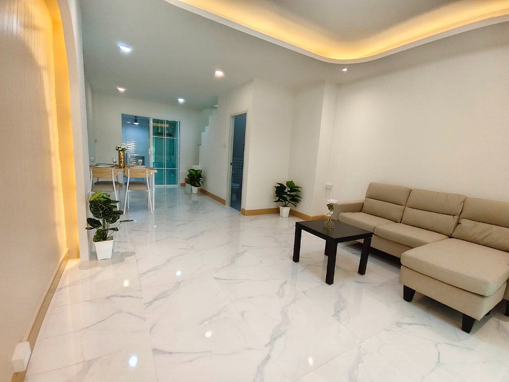 รูป บ้านสวย หลังริม มีเทอเรซหน้าบ้าน #หมู่บ้านร่มเงาไม้ บางบัวทอง ถนนวัดลาดปลาดุก - รูปที่ 5/25
