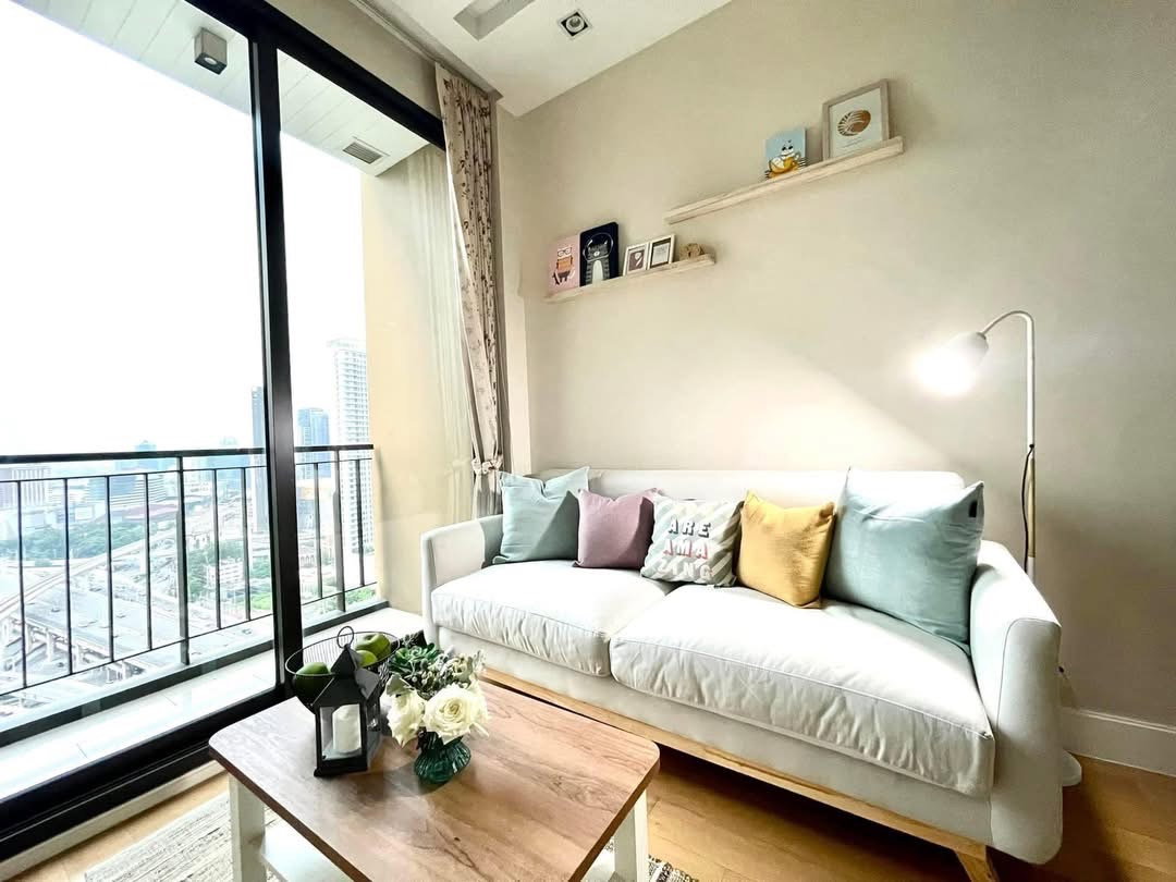 picture For Rent ✨ Equinox ✨ Fully Furnished and Equipped, near BTS Mo Chit. - 7/11