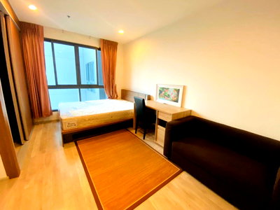 Condos for rent : Ideo Mobi Charan Interchange【𝐑𝐄𝐍𝐓】🔥Cozy Modern style, warm with wood tones, creating a relaxing feeling every day.🔥 Contact Line ID: @hacondo