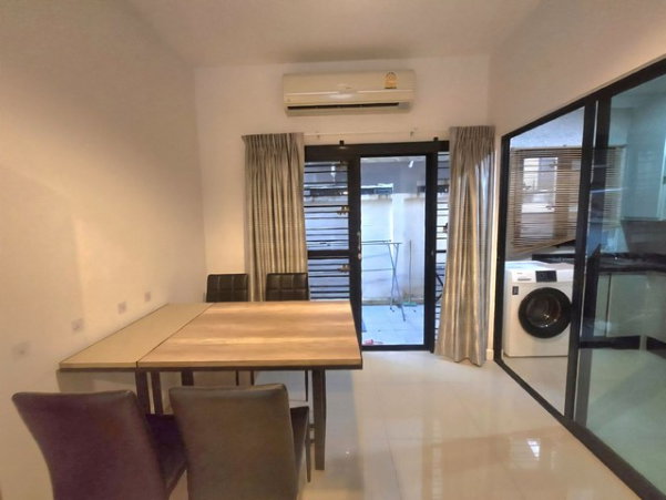 picture FOR RENT TOWNHOUSE PROPERTY 28000 BAHT per MONTH - 3/8